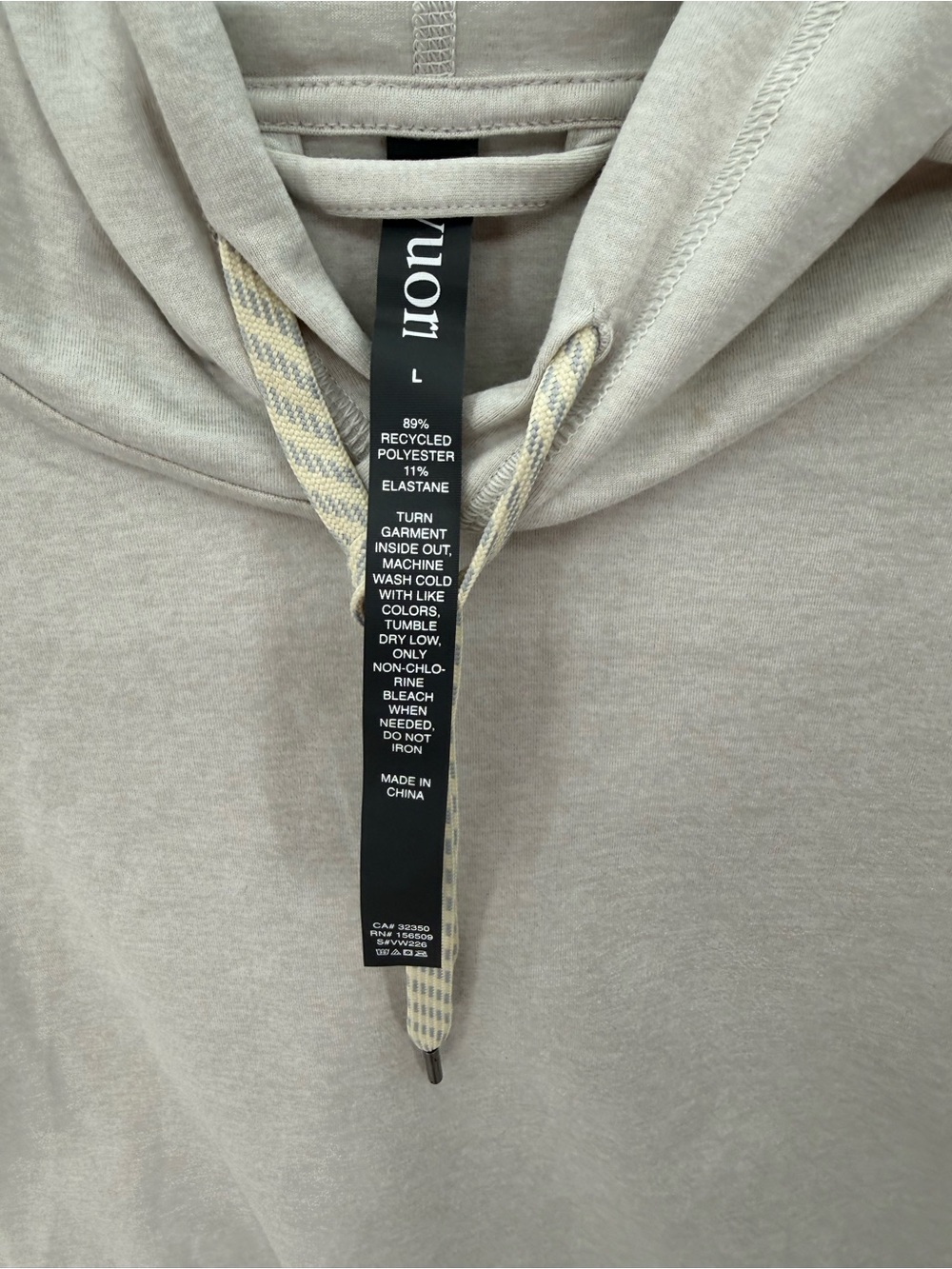NWT Vuori Halo Essential Hoodie VW226 Salt Heather Women’s Size Large - Picture 6 of 9